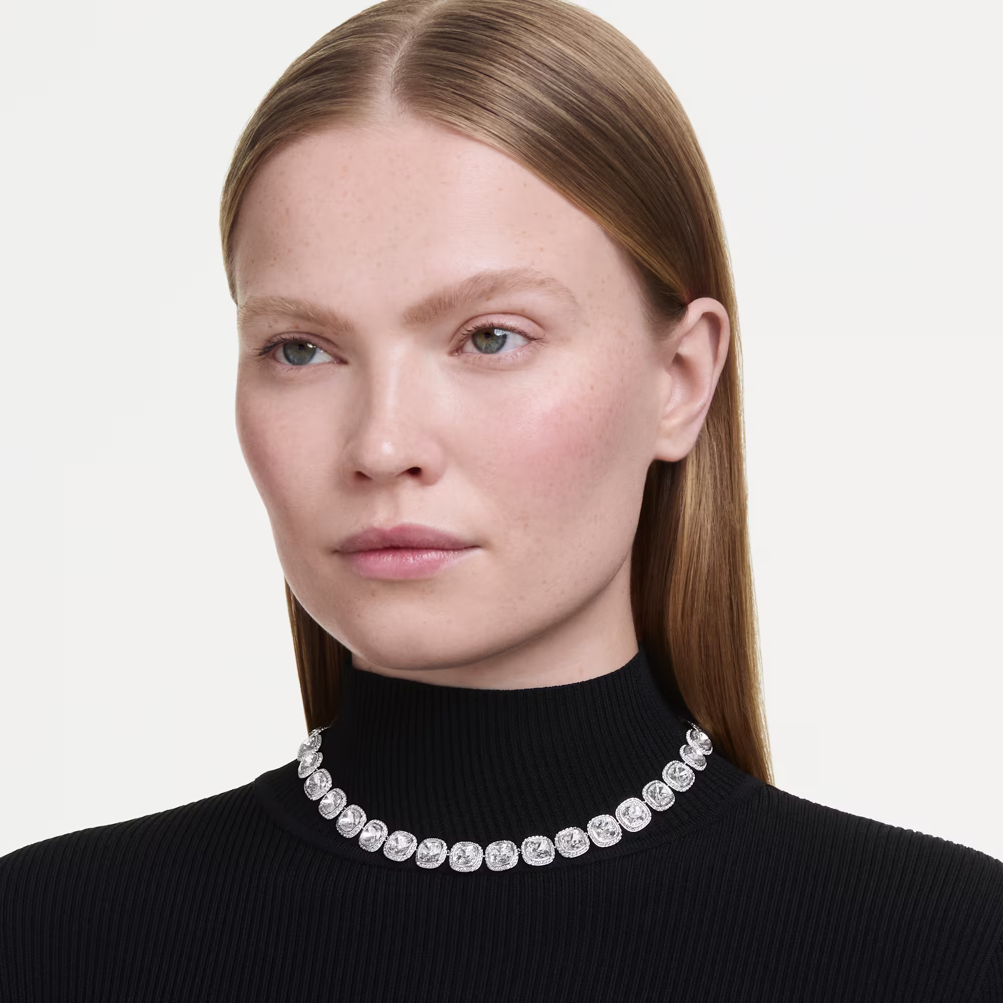 Una Angelic necklace